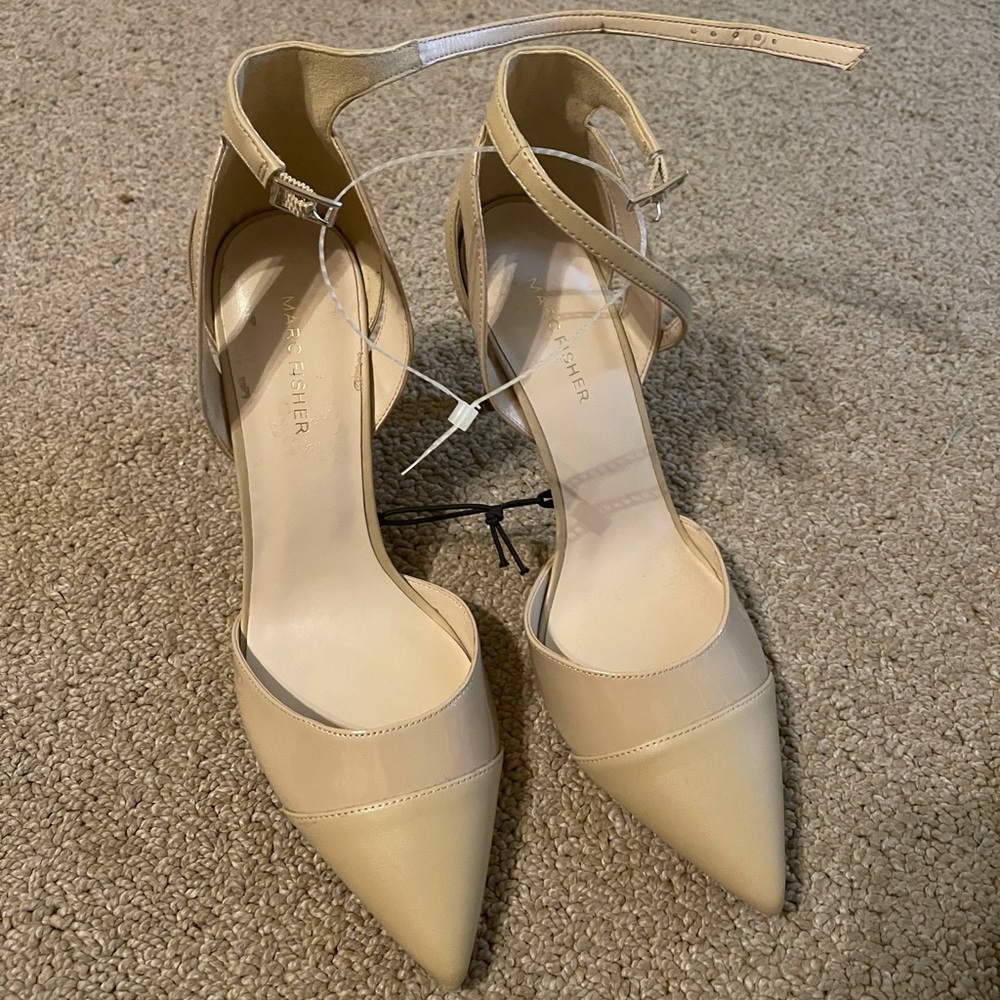 Brand new heels - tan, size 9.5, 3” Marc Fisher